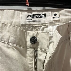 Mountain Khakis Men's Slim Fit Chinos - Off-White